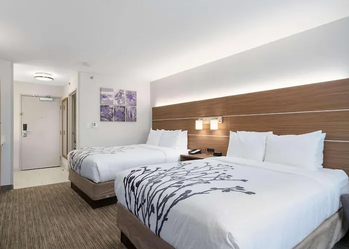 Sleep & Asu Campus Hotel 3*