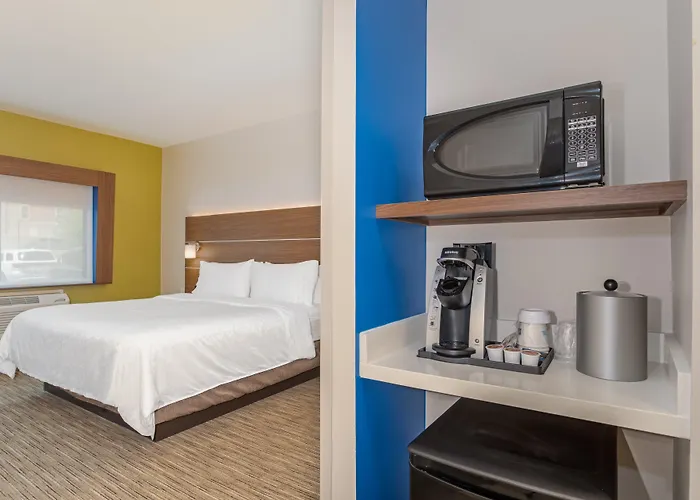 Hotel Sleep & Asu Campus 3*